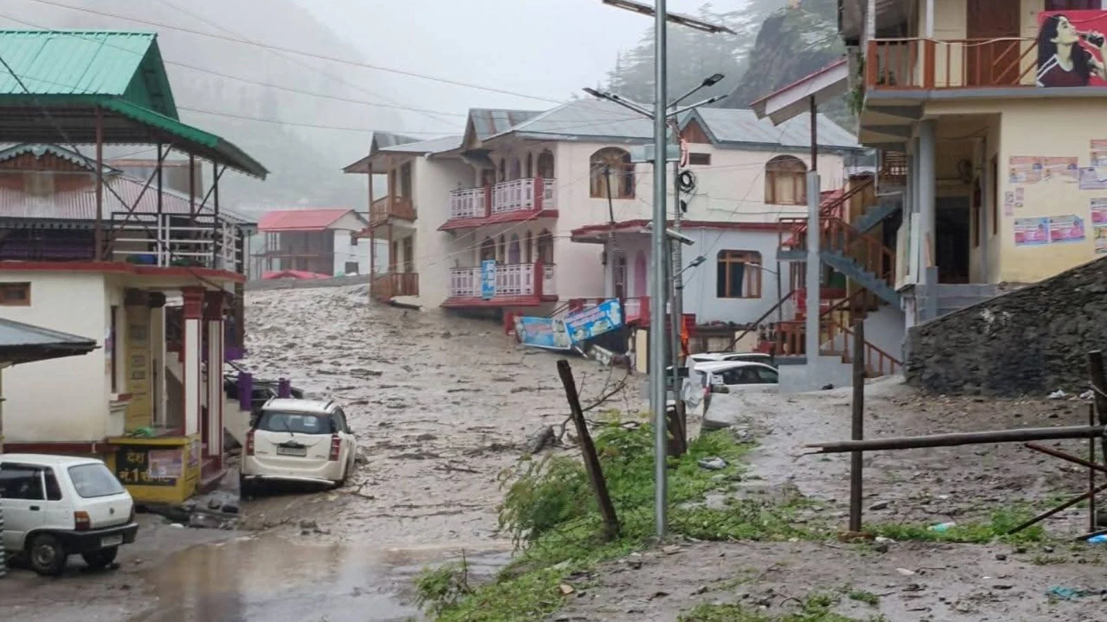 uttarakhand flash floods 1